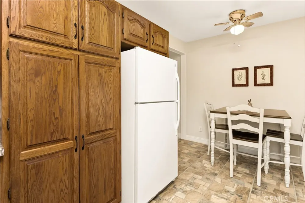 193 Maple Avenue Fontana, CA 92335
