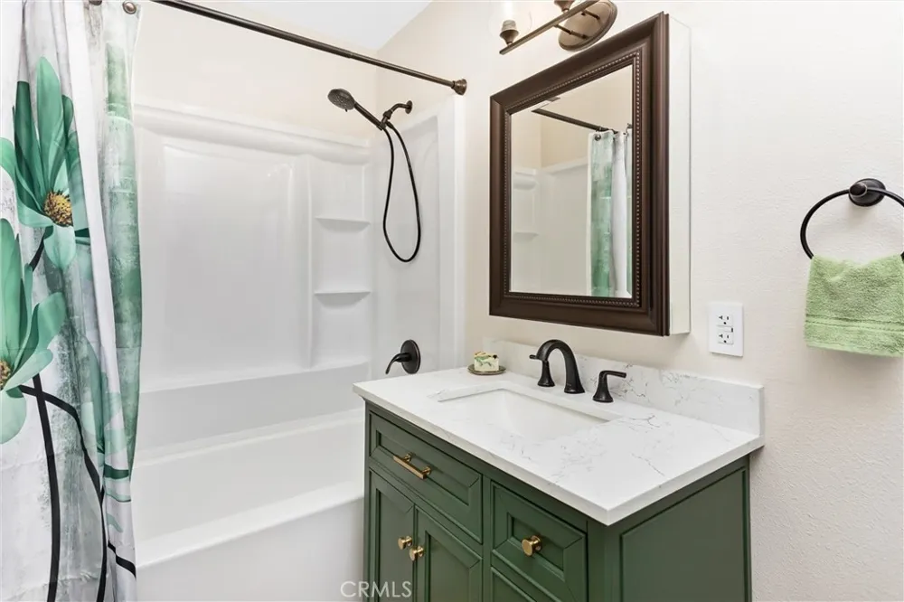 193 Maple Avenue Fontana, CA 92335