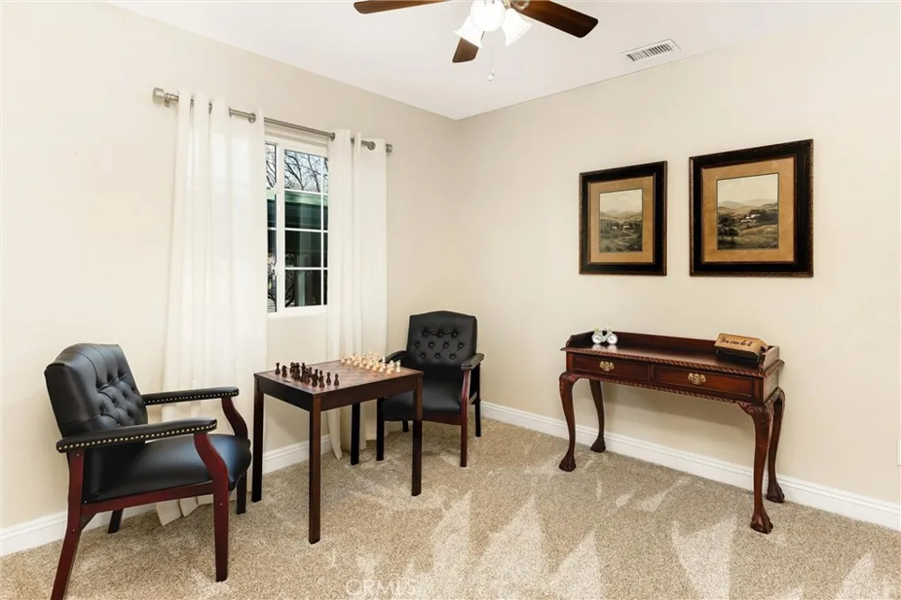 193 Maple Avenue Fontana, CA 92335
