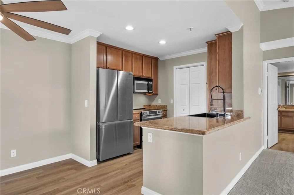 1980 Las Colinas Circle #307 Corona, CA 92879