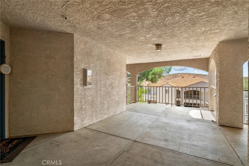 1980 Las Colinas Circle #307 Corona, CA 92879