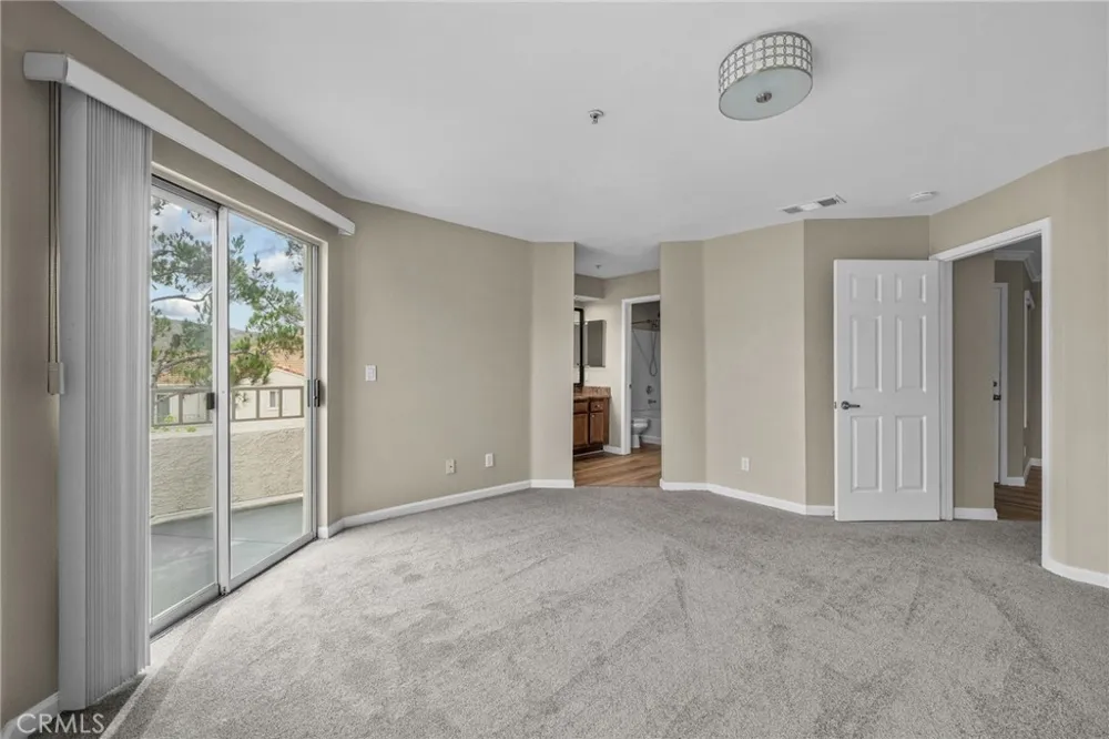 1980 Las Colinas Circle #307 Corona, CA 92879