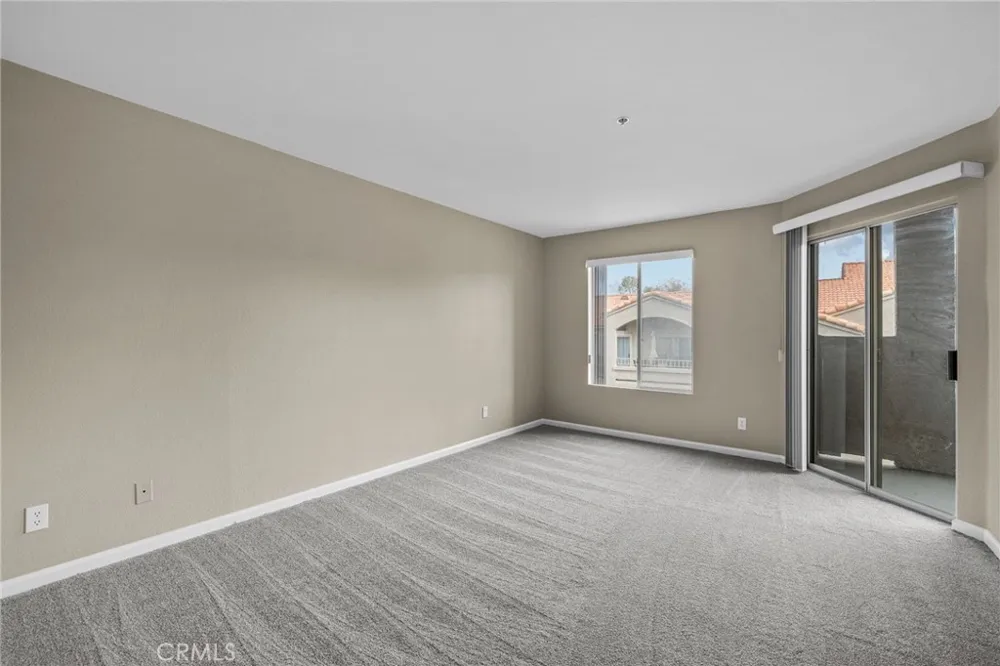 1980 Las Colinas Circle #307 Corona, CA 92879