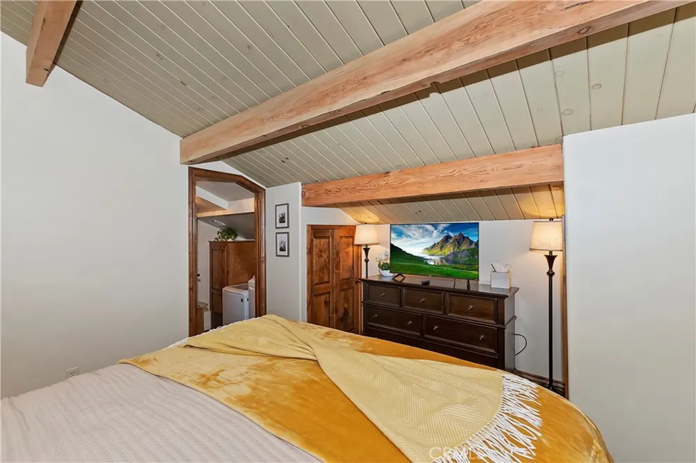 43305 Sand Canyon Big Bear Lake, CA 92315