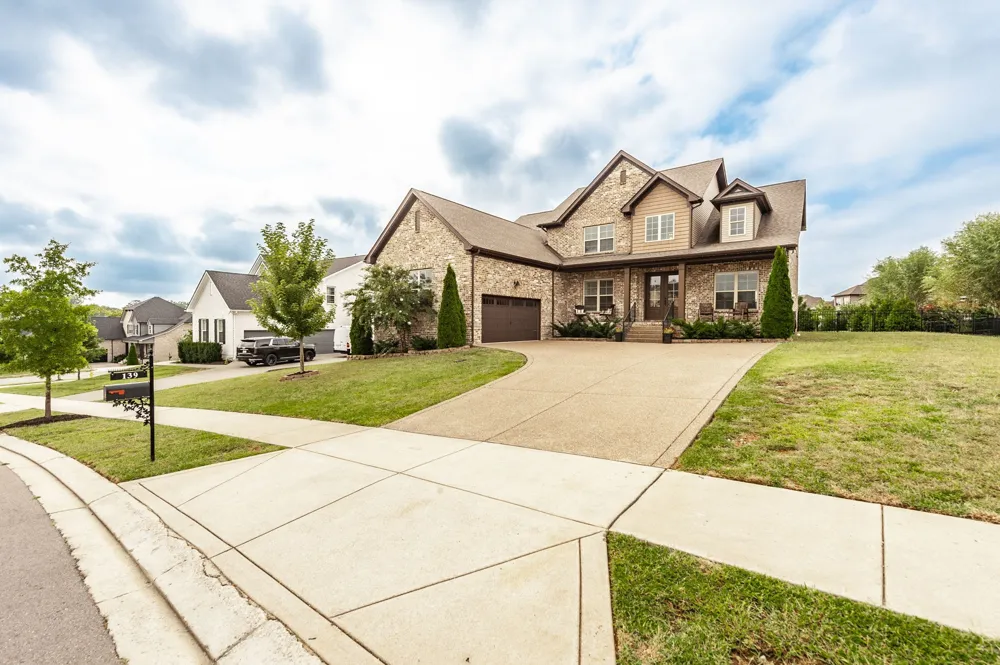 139 Compton St Gallatin, TN 37066