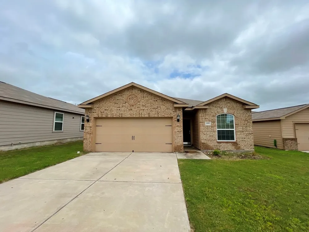 408 Farmer Lane Jarrell, TX 76537