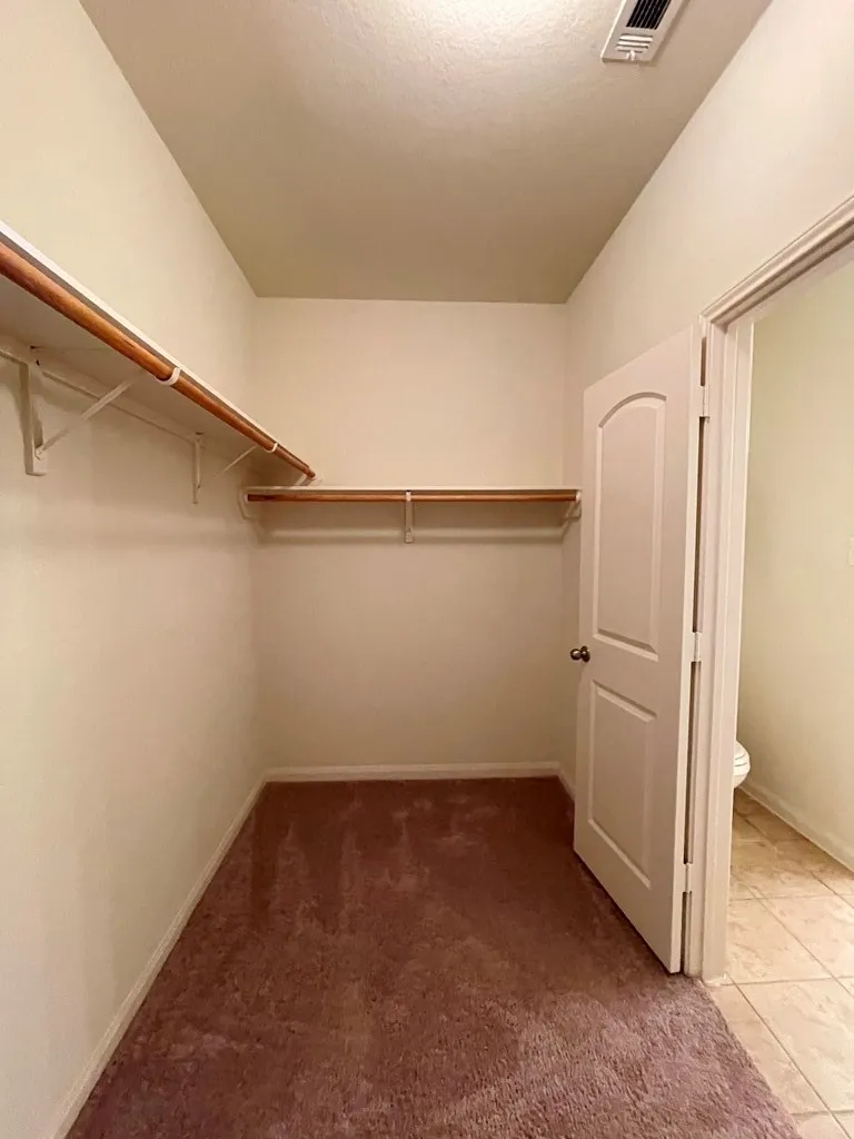 408 Farmer Lane Jarrell, TX 76537
