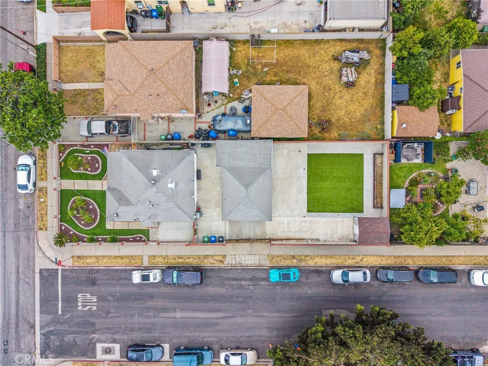 1502 Lakme Avenue Wilmington, CA 90744