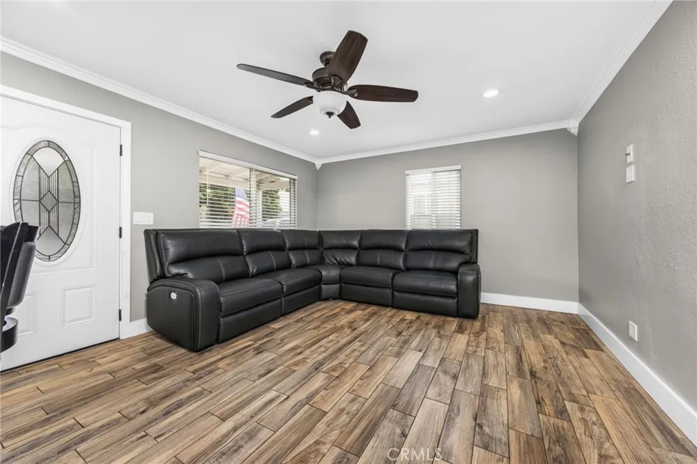 1502 Lakme Avenue Wilmington, CA 90744