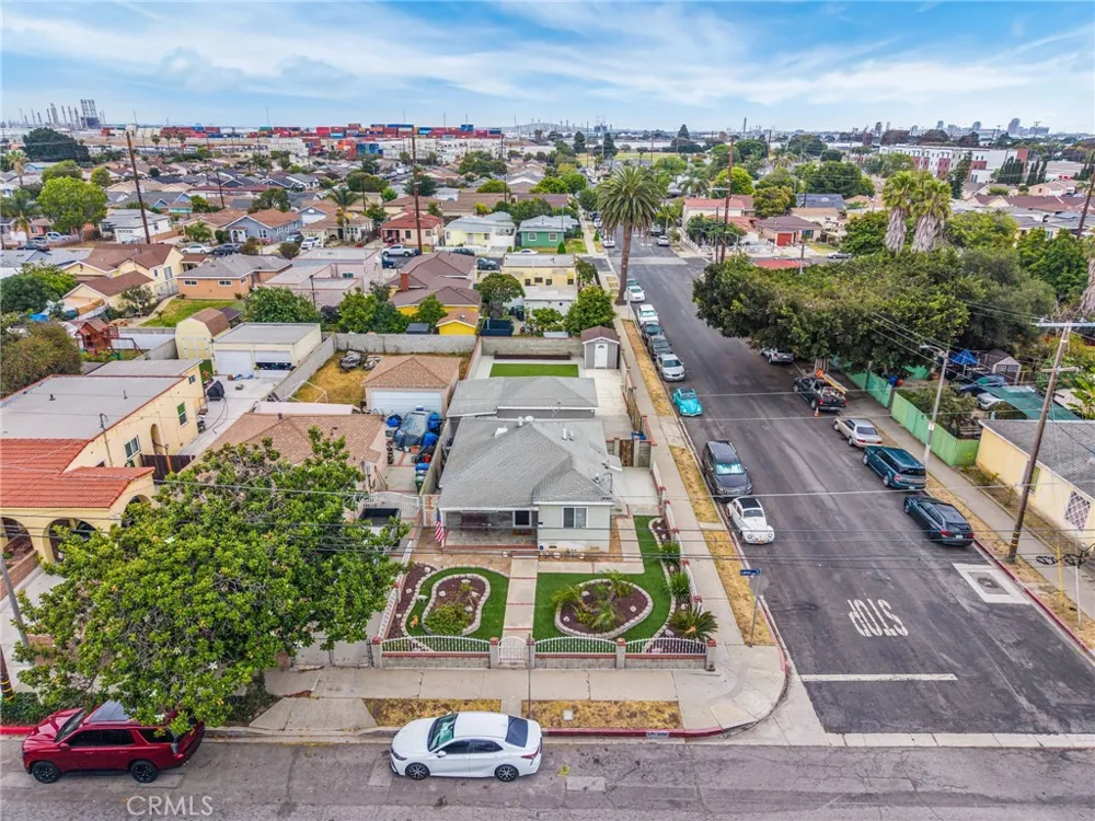 1502 Lakme Avenue Wilmington, CA 90744