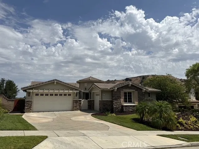 3753 Elderberry Circle Corona, CA 92882