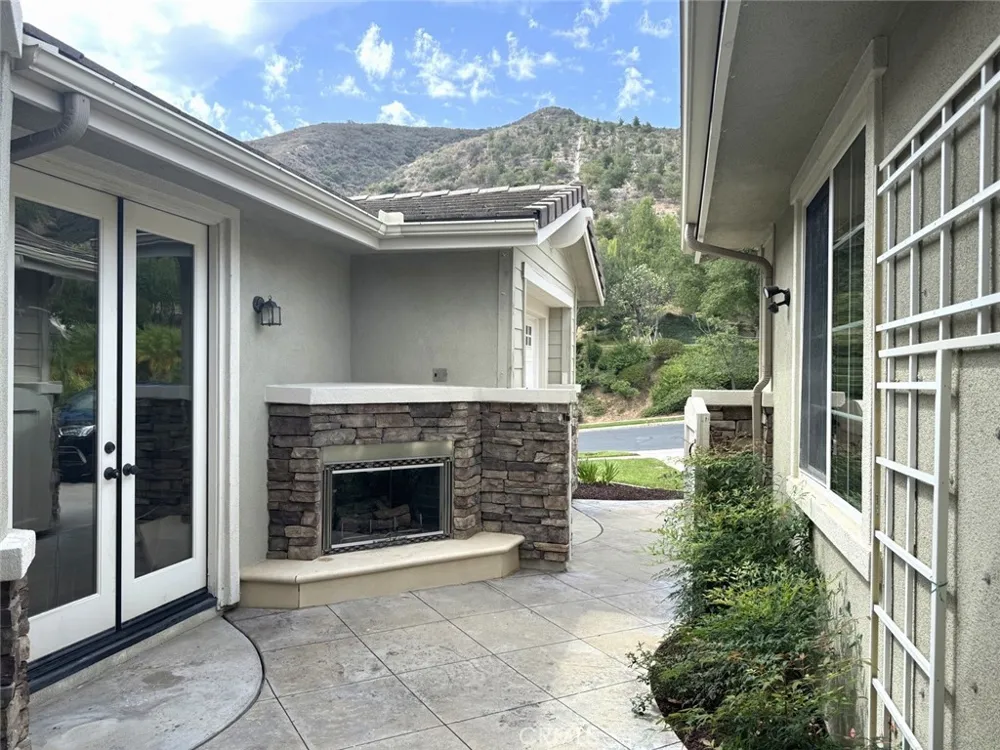3753 Elderberry Circle Corona, CA 92882
