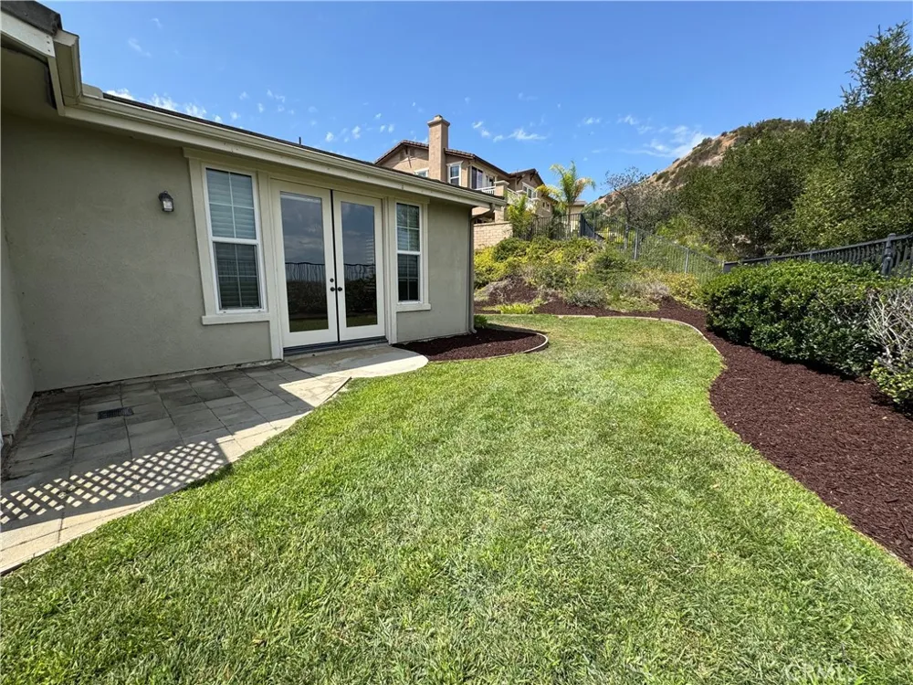 3753 Elderberry Circle Corona, CA 92882