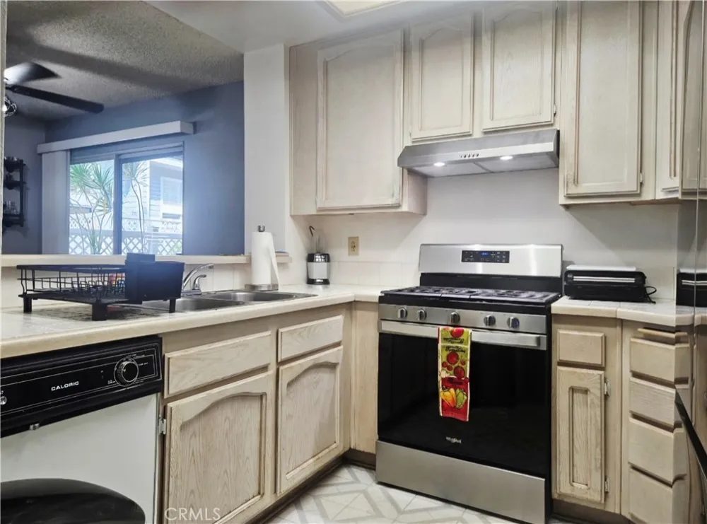 12864 Sycamore Village Dr. Norwalk, CA 90650