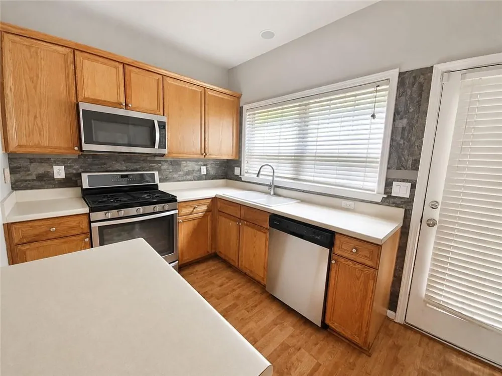 1560 Anna Ruby Lane Kennesaw, GA 30152