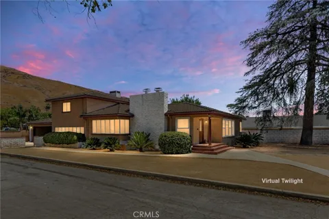 1268 W Marshall
