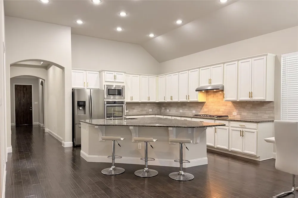 3721 Winchester The Colony, TX 75056