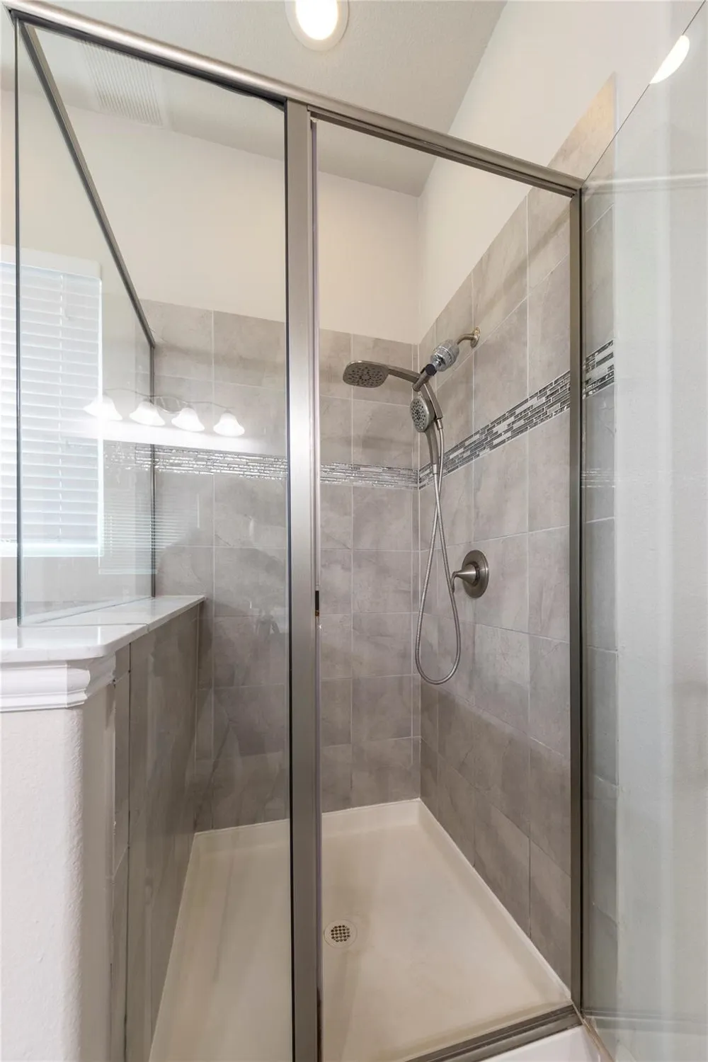 3721 Winchester The Colony, TX 75056