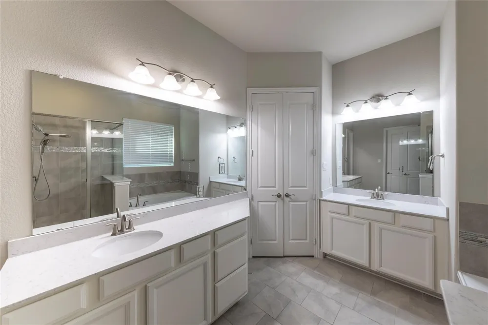 3721 Winchester The Colony, TX 75056