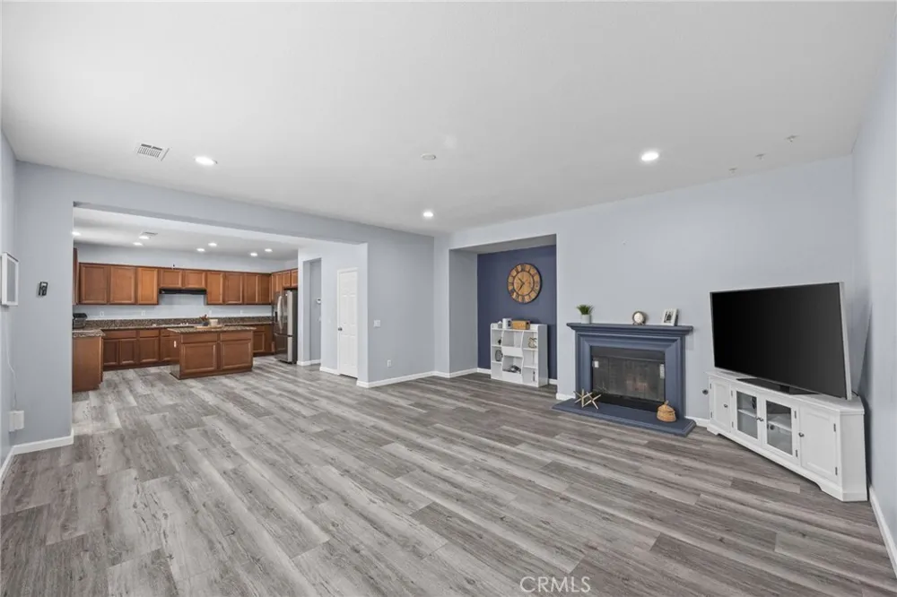 11056 Caraway Corona, CA 92883