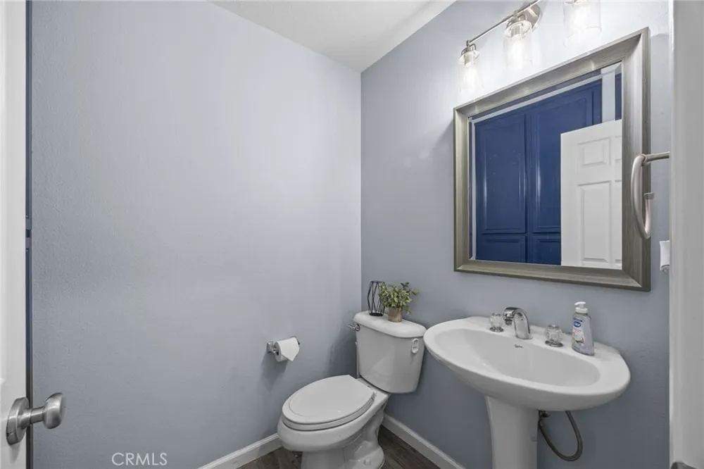 11056 Caraway Corona, CA 92883