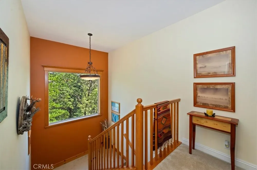 483 Emerald Lake Arrowhead, CA 92352