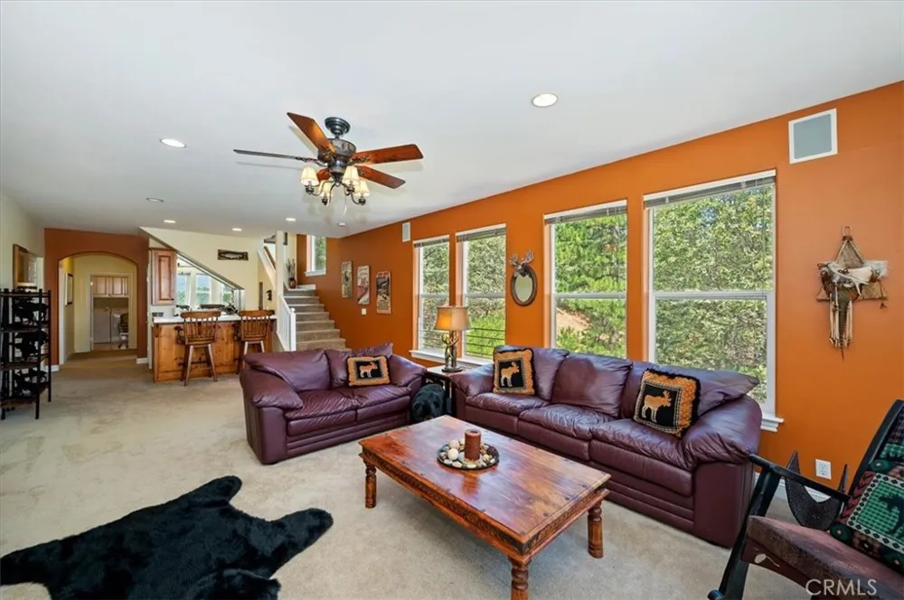 483 Emerald Lake Arrowhead, CA 92352
