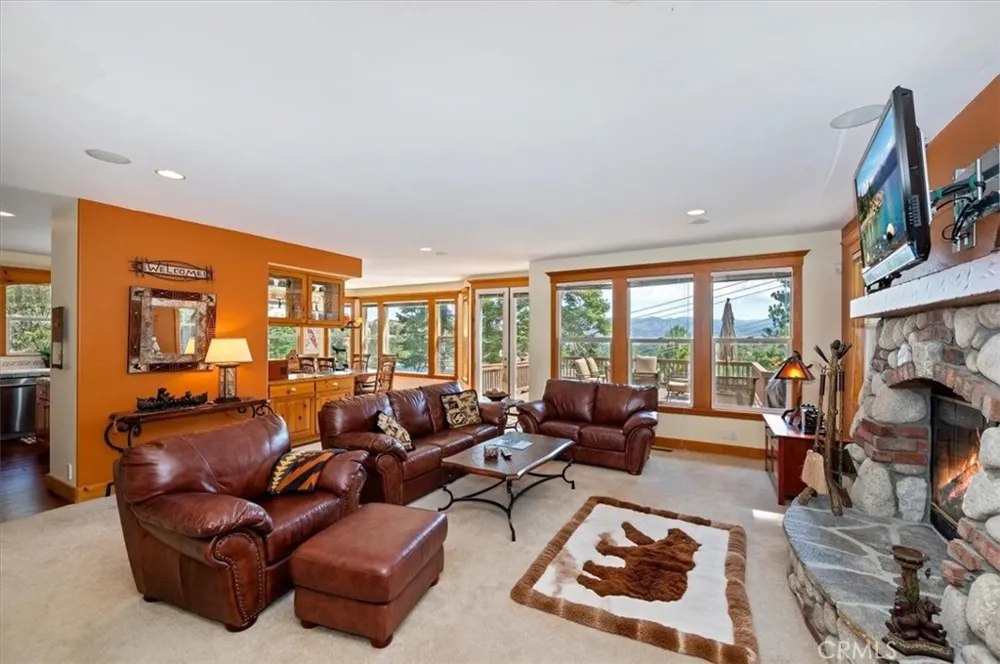 483 Emerald Lake Arrowhead, CA 92352