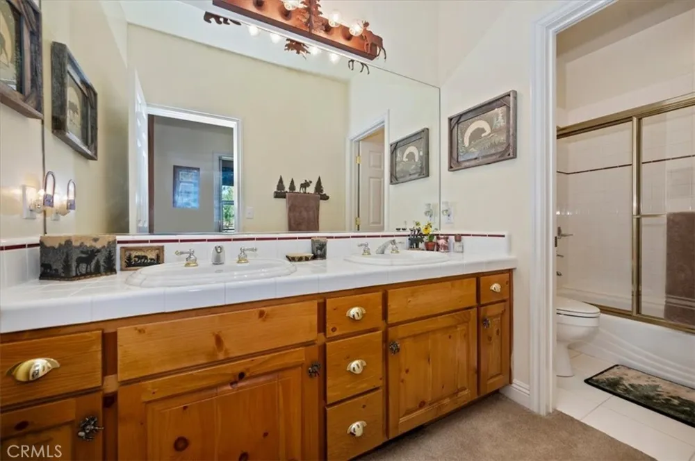 483 Emerald Lake Arrowhead, CA 92352