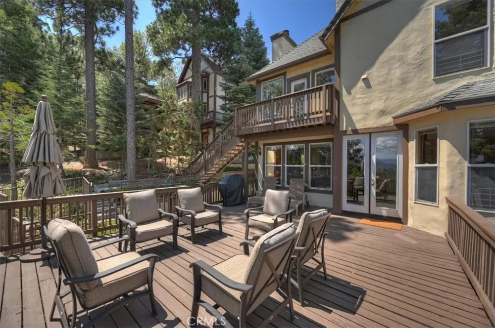 483 Emerald Lake Arrowhead, CA 92352