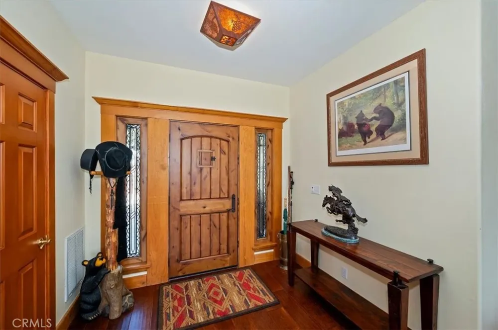 483 Emerald Lake Arrowhead, CA 92352