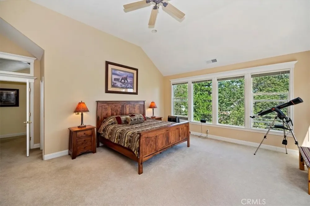 483 Emerald Lake Arrowhead, CA 92352