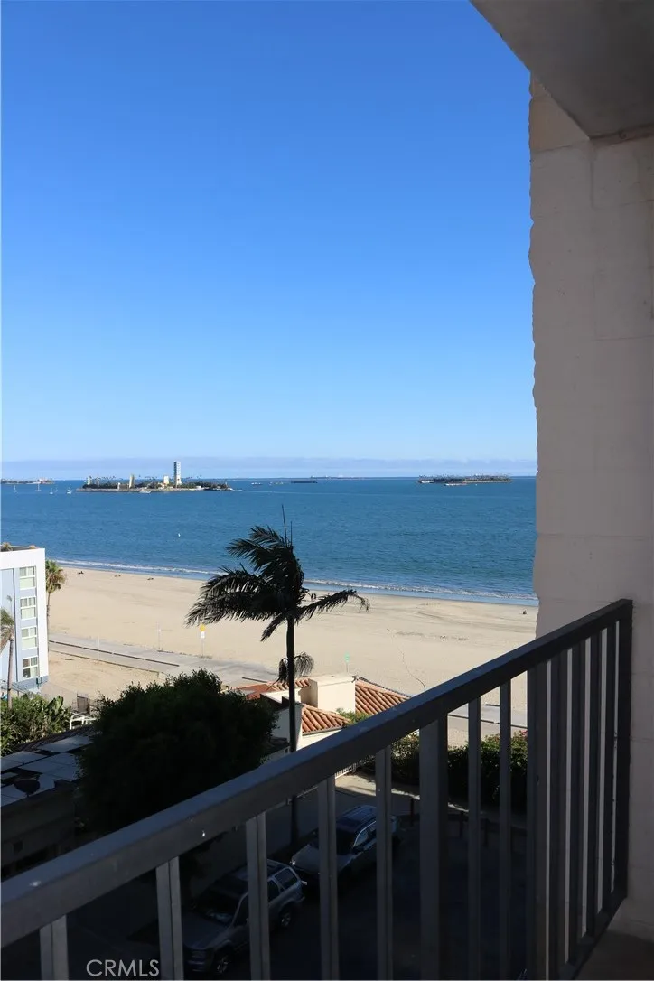 1750 E Ocean #503 Long Beach, CA 90802