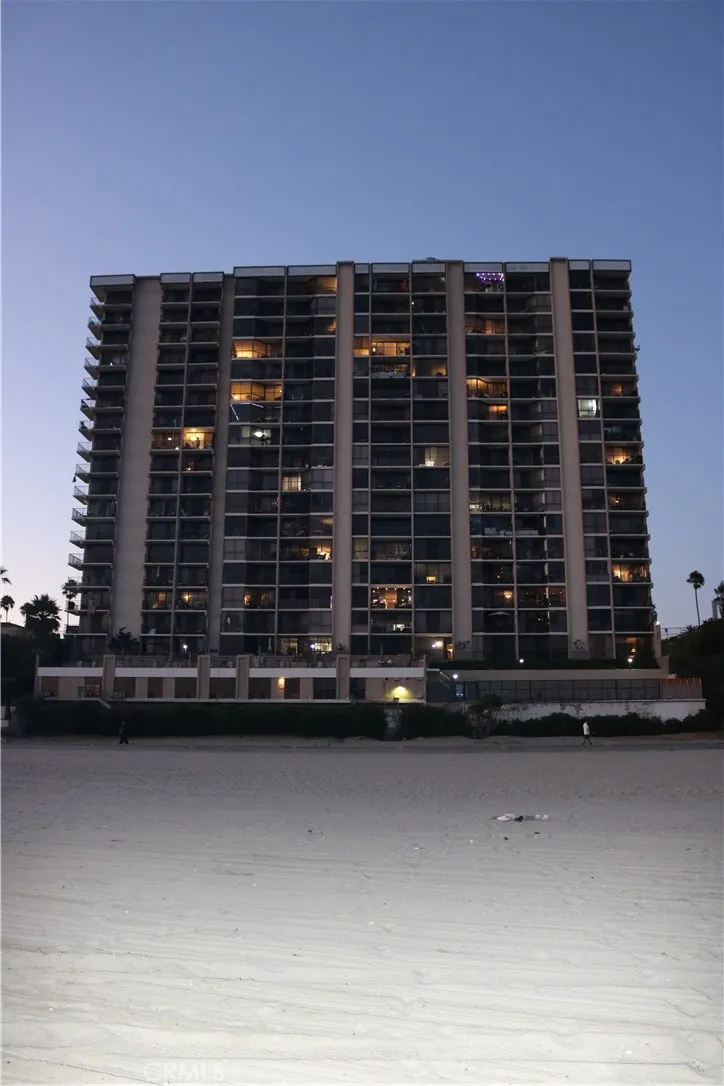 1750 E Ocean #503 Long Beach, CA 90802