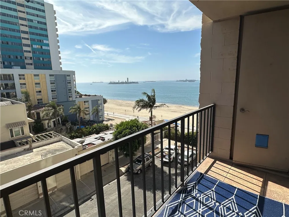 1750 E Ocean #503 Long Beach, CA 90802
