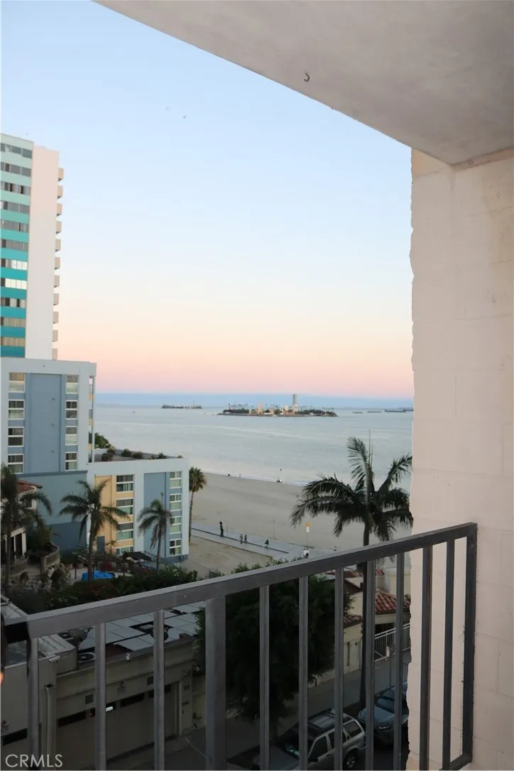 1750 E Ocean #503 Long Beach, CA 90802