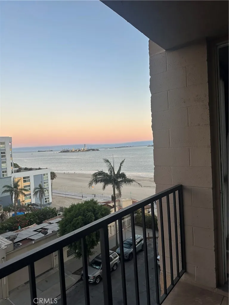 1750 E Ocean #503 Long Beach, CA 90802