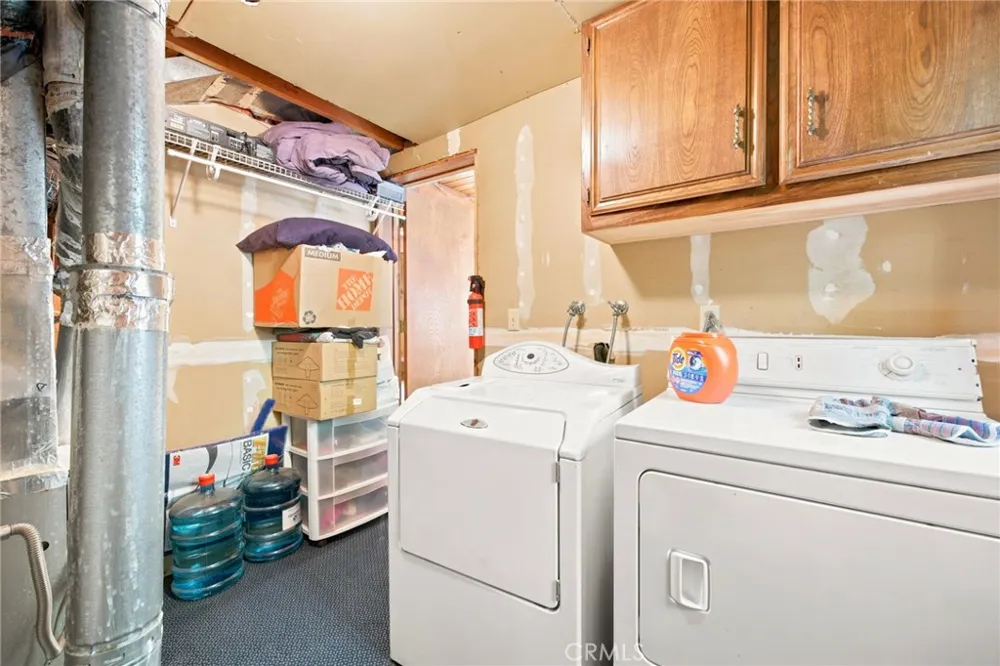 745 Kuffel Canyon Lake Arrowhead, CA 92352