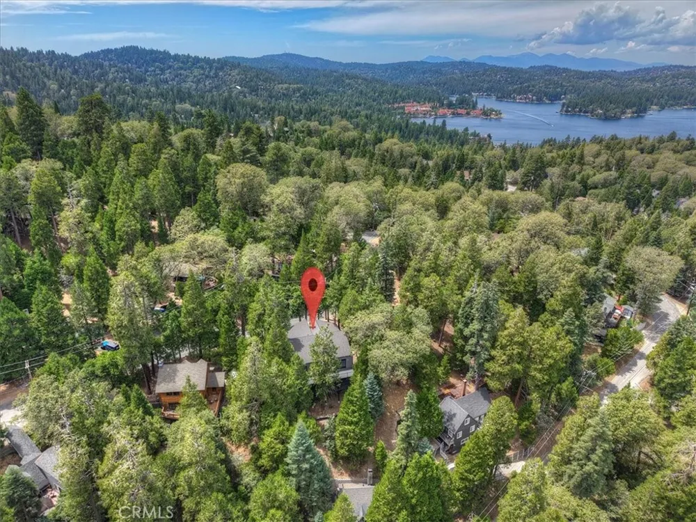28986 Alder Terrace Lake Arrowhead, CA 92321