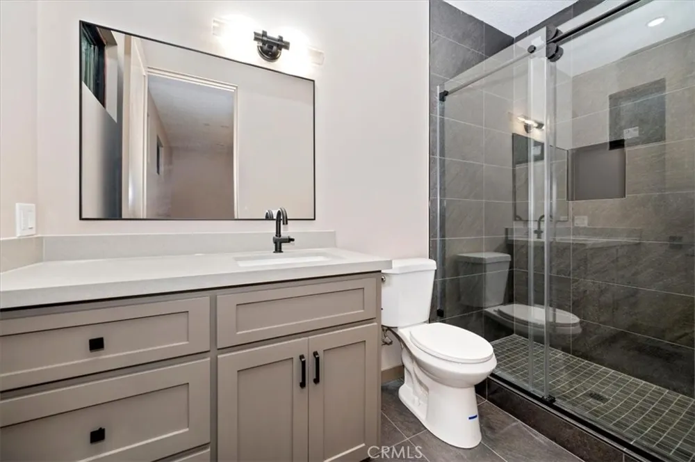 28986 Alder Terrace Lake Arrowhead, CA 92321