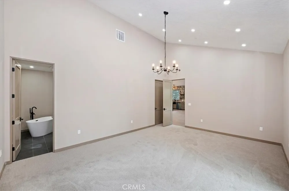 28986 Alder Terrace Lake Arrowhead, CA 92321