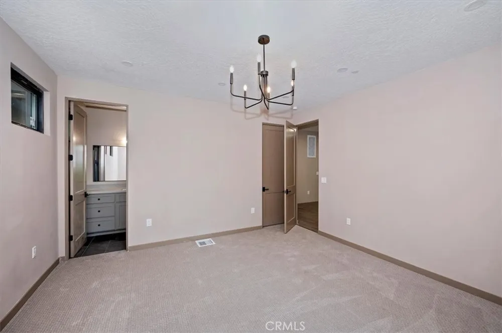 28986 Alder Terrace Lake Arrowhead, CA 92321