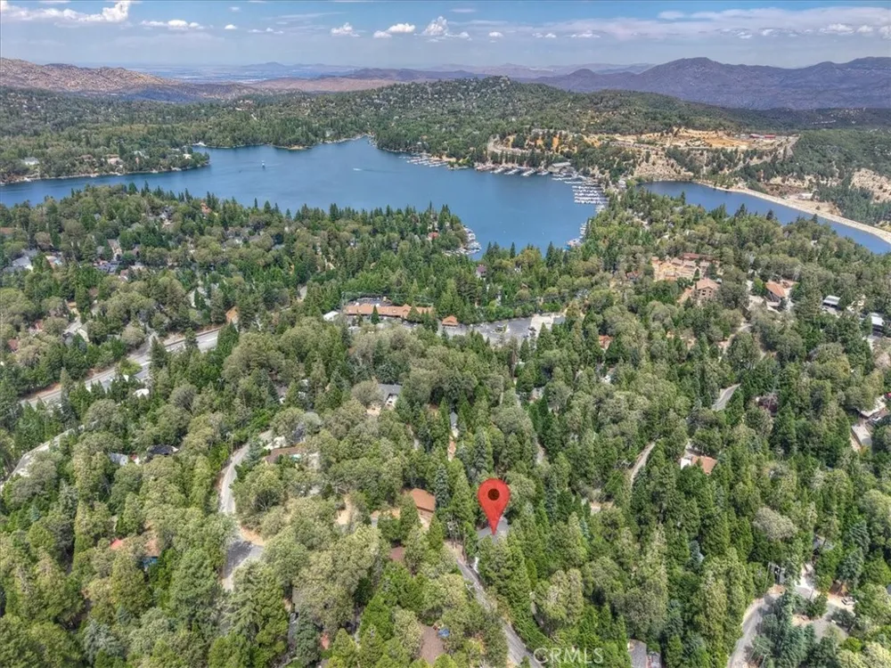 28986 Alder Terrace Lake Arrowhead, CA 92321