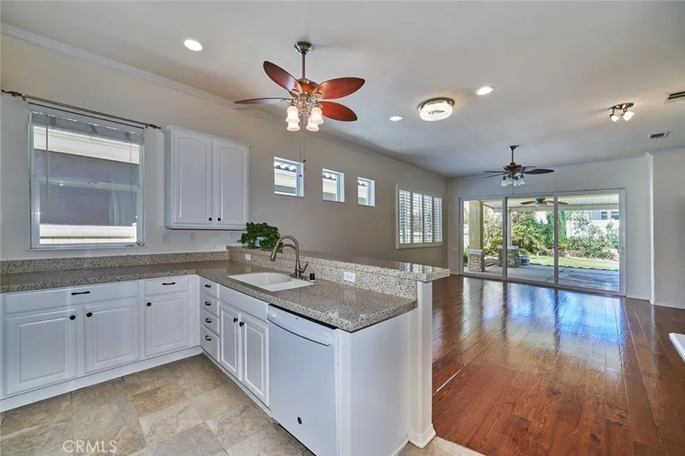 1034 Riviera Court Beaumont, CA 92223
