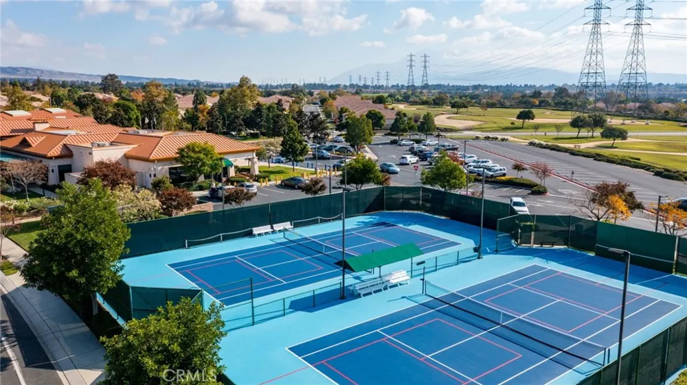 1034 Riviera Court Beaumont, CA 92223