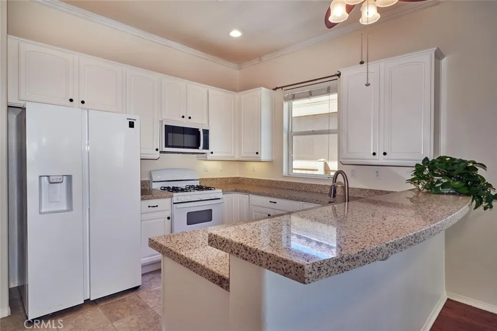 1034 Riviera Court Beaumont, CA 92223