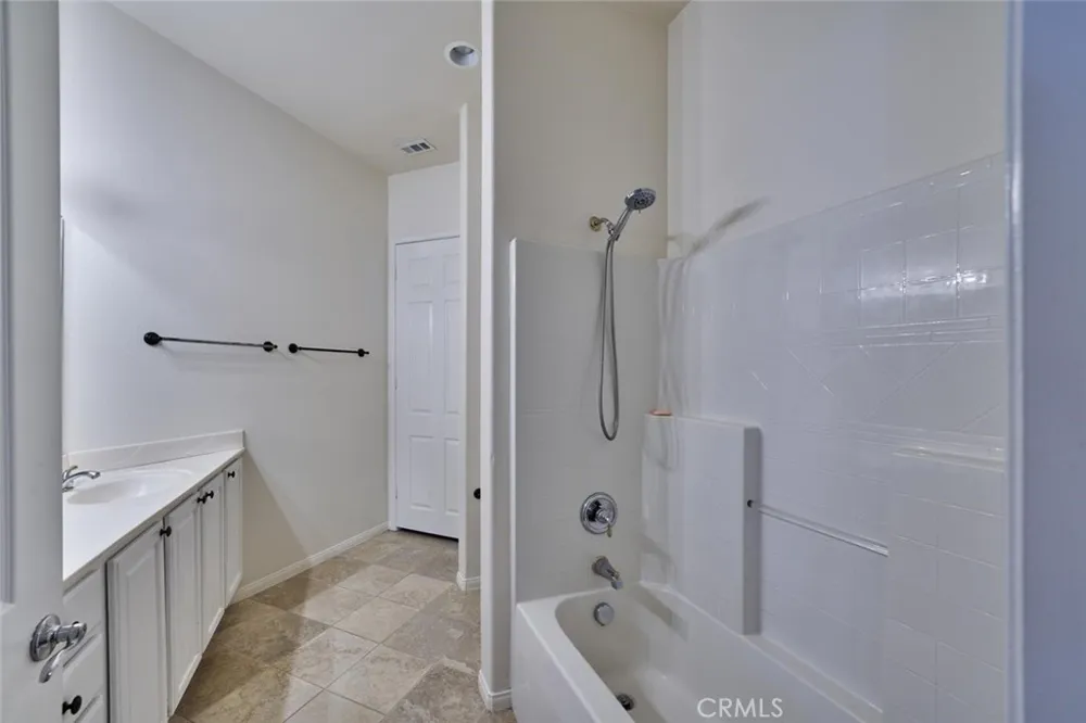 1034 Riviera Court Beaumont, CA 92223