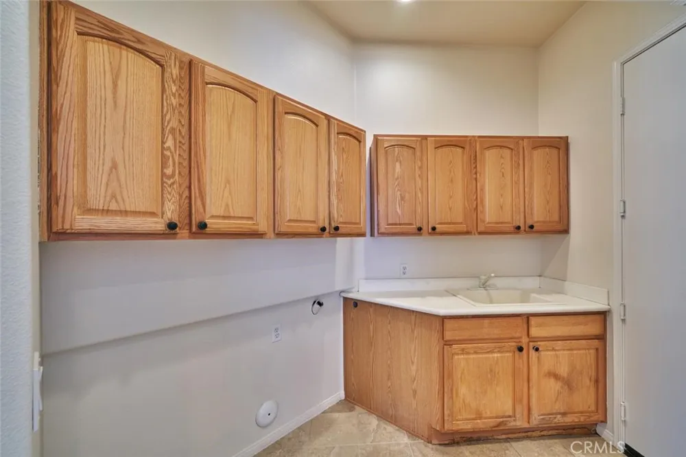 1034 Riviera Court Beaumont, CA 92223