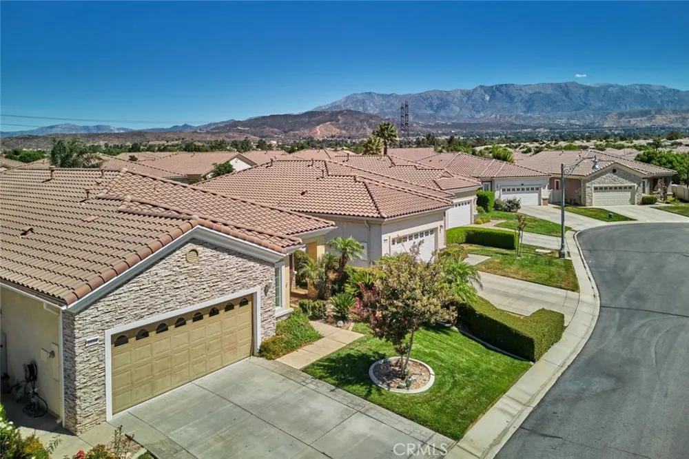 1034 Riviera Court Beaumont, CA 92223