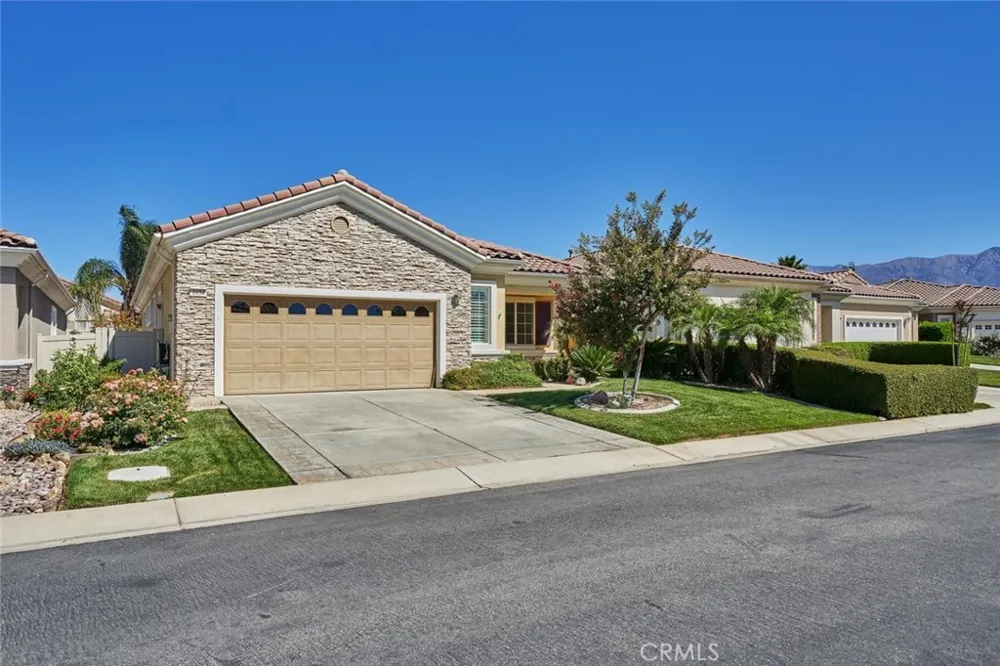 1034 Riviera Court Beaumont, CA 92223